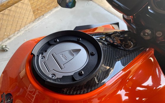 Gebrauchtmotorrad KTM 1290 Super Duke R - Bild 17