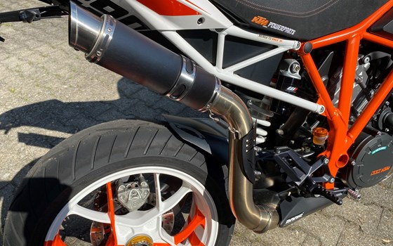 Gebrauchtmotorrad KTM 1290 Super Duke R - Bild 9