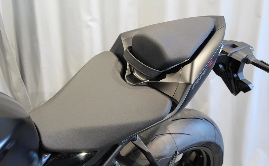 Offer Honda CBR1000RR-R Fireblade SP Bild 11: Offer Honda CBR1000RR-R Fireblade SP