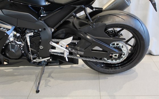 Neufahrzeug Honda CBR1000RR-R Fireblade SP - Bild 13