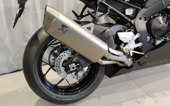 Neufahrzeug Honda CBR1000RR-R Fireblade SP - Bild 5