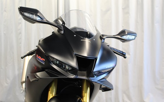 Neufahrzeug Honda CBR1000RR-R Fireblade SP - Bild 9