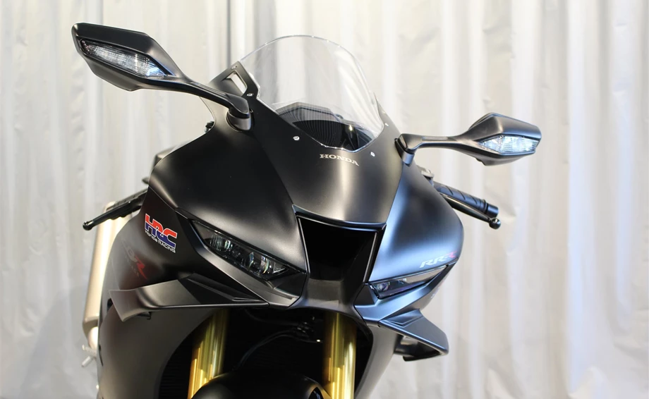 Offer Honda CBR1000RR-R Fireblade SP Bild 9: Offer Honda CBR1000RR-R Fireblade SP