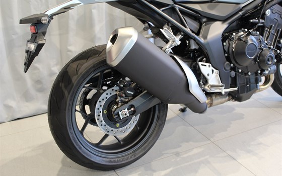 Gebrauchtmotorrad Honda CB1000 Hornet - Bild 4