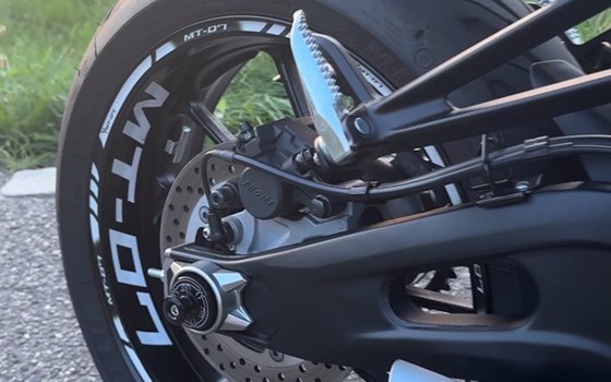 Gebrauchtmotorrad Yamaha MT-07 - Bild 8