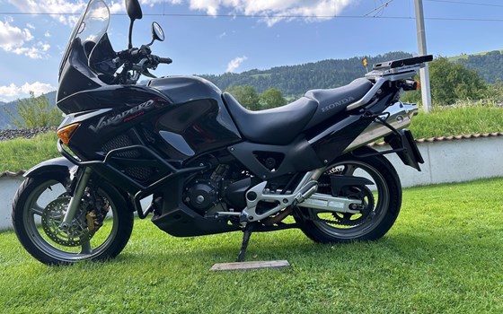 Gebrauchtmotorrad Honda XL 1000 V Varadero - Bild 2 Gebrauchtmotorrad Honda XL 1000 V Varadero - Bild 2
