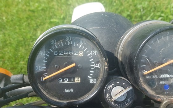 Gebrauchtmotorrad Yamaha XT 500 - Bild 8 Gebrauchtmotorrad Yamaha XT 500 - Bild 8