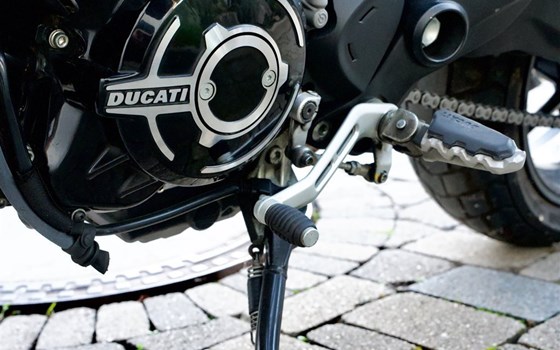Gebrauchtmotorrad Ducati Scrambler 1100 Sport PRO - Bild 10