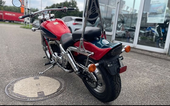 Gebrauchtmotorrad Suzuki VZ 800 Marauder - Bild 5