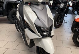 Neumotorrad Suzuki Avenis 125