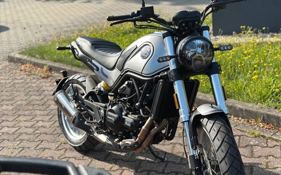 Gebrauchtmotorrad Benelli Leoncino 500 Trail - Bild 11