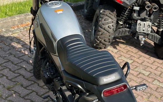 Gebrauchtmotorrad Benelli Leoncino 500 Trail - Bild 12