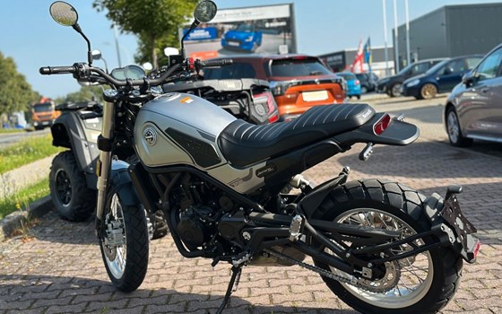 Gebrauchtmotorrad Benelli Leoncino 500 Trail - Bild 2