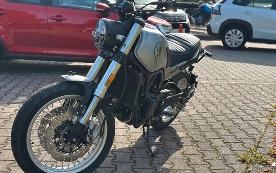 Gebrauchtmotorrad Benelli Leoncino 500 Trail - Bild 4