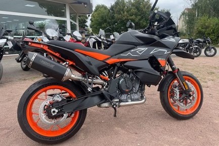 KTM 890 SMT