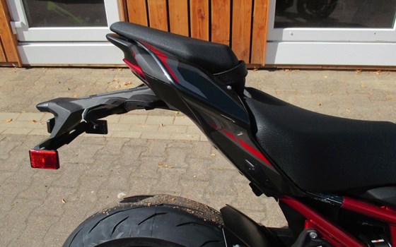 Gebrauchtmotorrad Kawasaki Z900 70kW - Bild 10