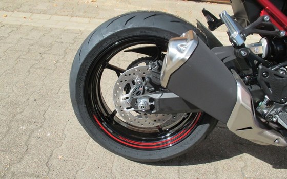 Gebrauchtmotorrad Kawasaki Z900 70kW - Bild 11