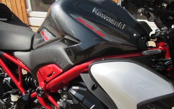 Gebrauchtmotorrad Kawasaki Z900 70kW - Bild 14