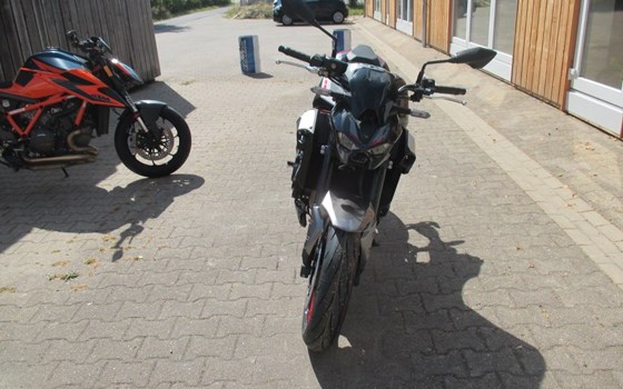 Gebrauchtmotorrad Kawasaki Z900 70kW - Bild 7