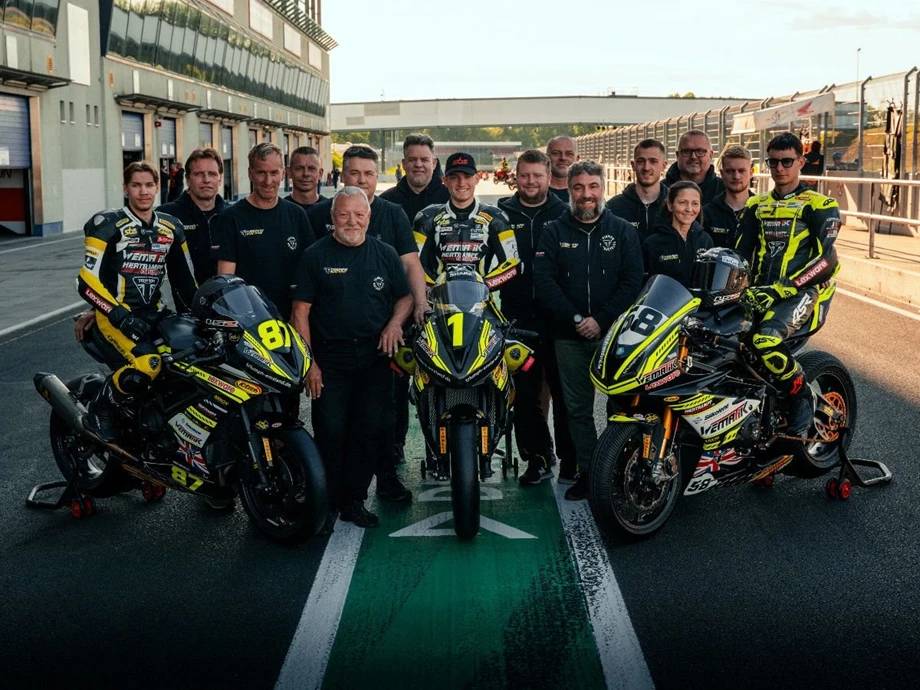 Angebot Triumph Daytona 660 Bild 11: Angebot Triumph Daytona 660