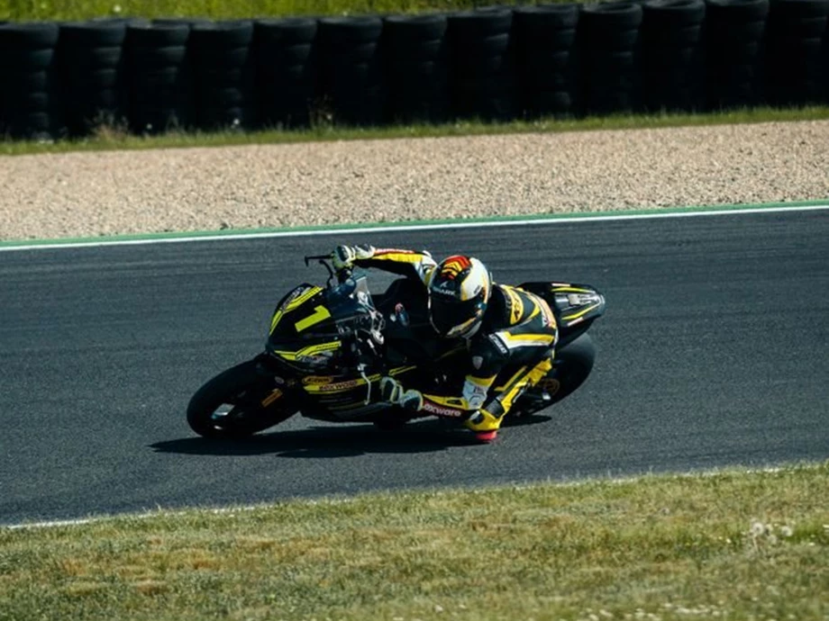 Angebot Triumph Daytona 660 Bild 6: Angebot Triumph Daytona 660