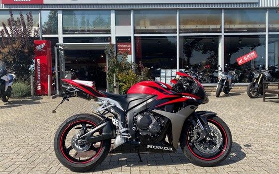 Gebrauchtmotorrad Honda CBR600RR - Bild 1