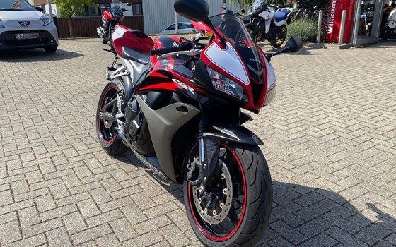 Gebrauchtmotorrad Honda CBR600RR - Bild 4