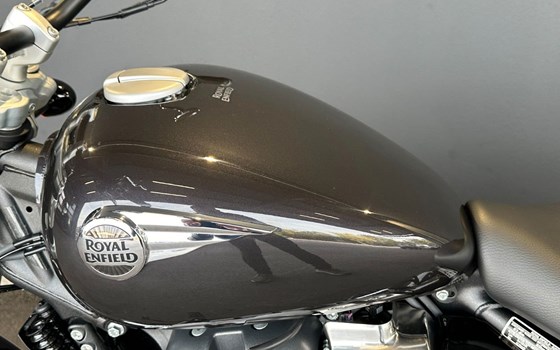 Neufahrzeug Royal Enfield Super Meteor 650 - Bild 14