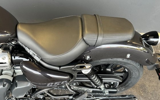 Neufahrzeug Royal Enfield Super Meteor 650 - Bild 20