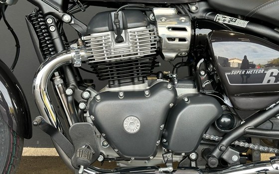 Neufahrzeug Royal Enfield Super Meteor 650 - Bild 5