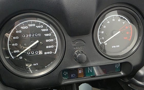 Gebrauchtmotorrad BMW R 1100 RT - Bild 2 Gebrauchtmotorrad BMW R 1100 RT - Bild 2