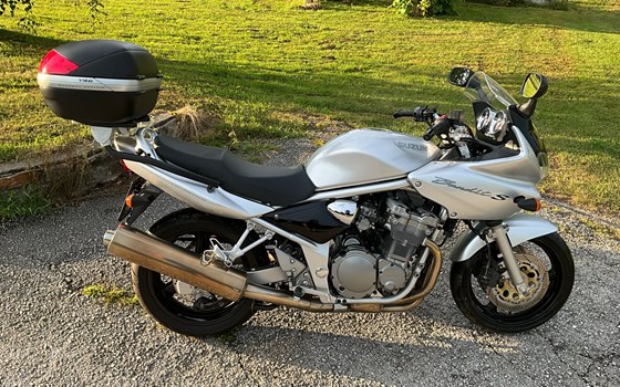 Gebrauchtmotorrad Suzuki GSX 600 F - Bild 10 Gebrauchtmotorrad Suzuki GSX 600 F - Bild 10