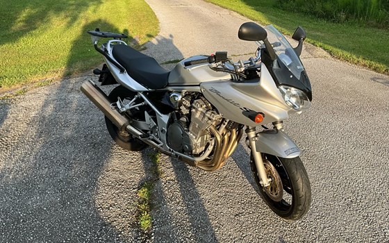 Gebrauchtmotorrad Suzuki GSX 600 F - Bild 11 Gebrauchtmotorrad Suzuki GSX 600 F - Bild 11