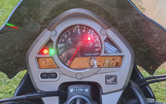 Gebrauchtmotorrad Honda CB 600 F Hornet - Bild 3 Gebrauchtmotorrad Honda CB 600 F Hornet - Bild 3