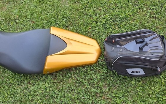 Gebrauchtmotorrad Honda CB 600 F Hornet - Bild 7 Gebrauchtmotorrad Honda CB 600 F Hornet - Bild 7