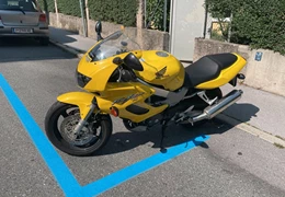 Gebrauchte Honda VTR 1000 F Fire Storm Gebrauchte Honda VTR 1000 F Fire Storm
