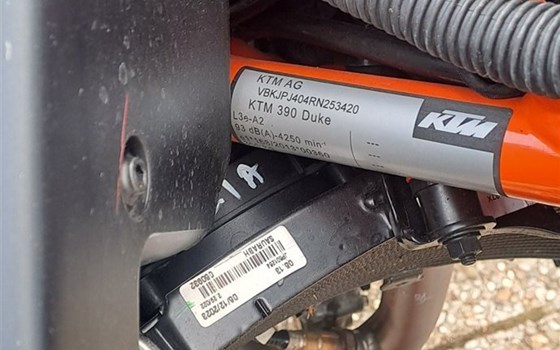 Gebrauchtmotorrad KTM 390 Duke - Bild 5