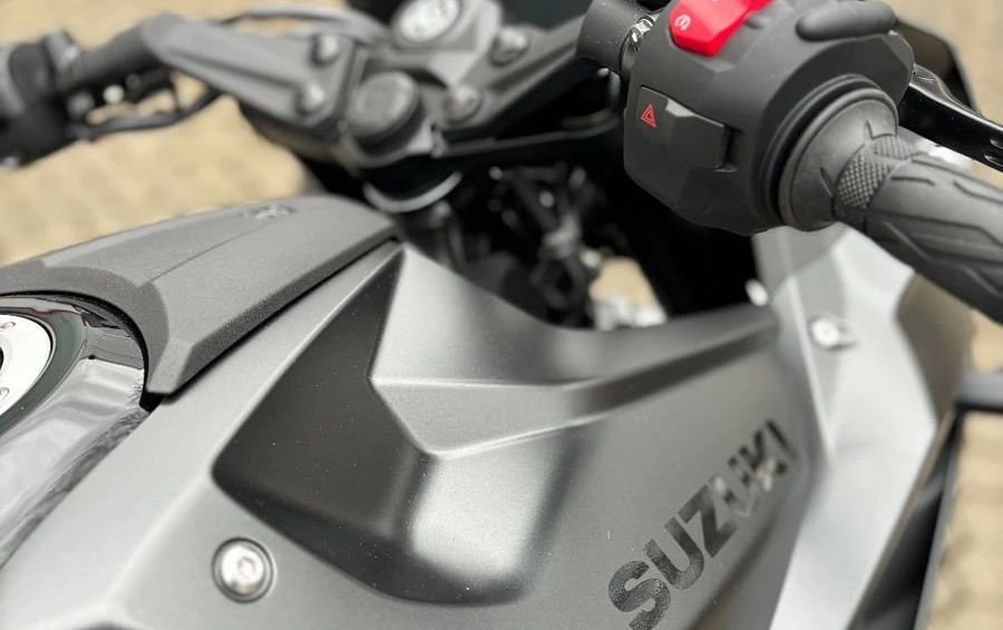 Angebot Suzuki GSX-8R Bild 10: Angebot Suzuki GSX-8R