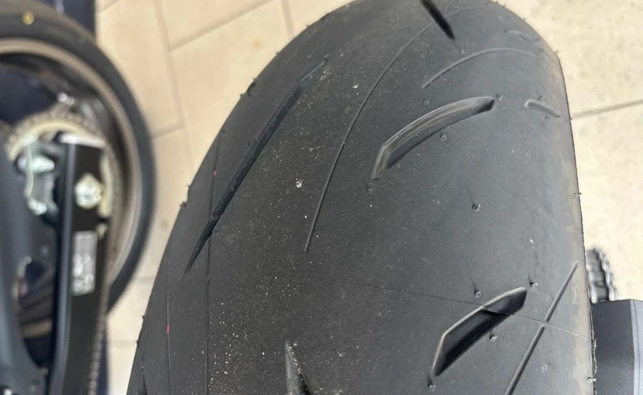 Angebot Suzuki GSX-8R Bild 11: Angebot Suzuki GSX-8R