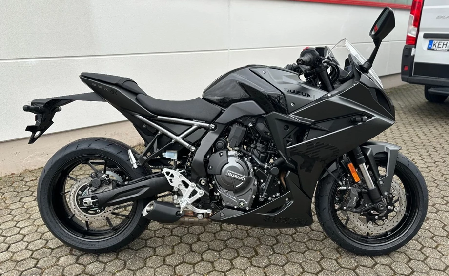 Angebot Suzuki GSX-8R Bild 3: Angebot Suzuki GSX-8R