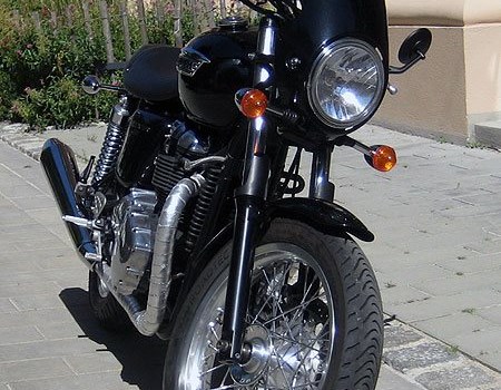 Gebrauchtmotorrad Triumph Thruxton - Bild 2 Gebrauchtmotorrad Triumph Thruxton - Bild 2