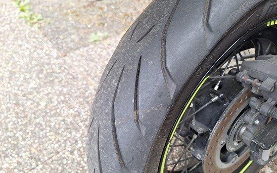 Gebrauchtmotorrad Suzuki V-Strom 1000 XT - Bild 19 Gebrauchtmotorrad Suzuki V-Strom 1000 XT - Bild 19