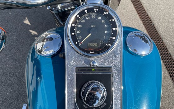 Gebrauchtmotorrad Harley-Davidson Softail Fat Boy FLSTF - Bild 8 Gebrauchtmotorrad Harley-Davidson Softail Fat Boy FLSTF - Bild 8