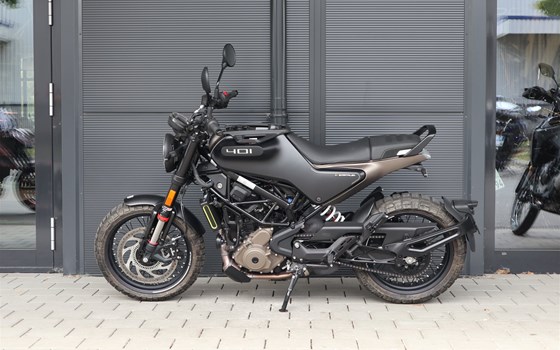 Gebrauchtmotorrad Husqvarna Svartpilen 401 - Bild 5