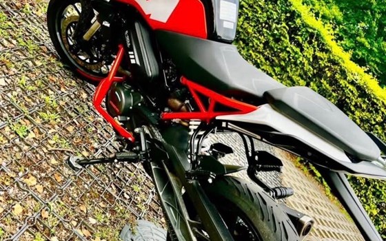 Gebrauchtmotorrad KTM 125 Duke - Bild 4