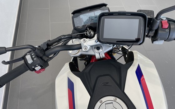Gebrauchtmotorrad BMW G 310 R - Bild 6 Gebrauchtmotorrad BMW G 310 R - Bild 6