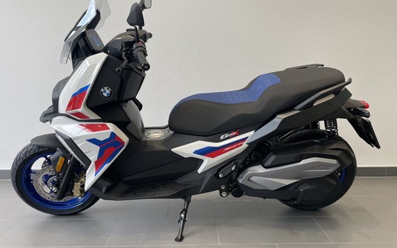 Gebrauchtmotorrad BMW C 400 X - Bild 11 Gebrauchtmotorrad BMW C 400 X - Bild 11