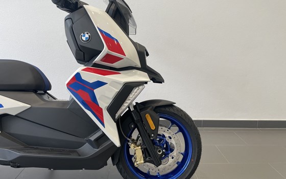 Gebrauchtmotorrad BMW C 400 X - Bild 3 Gebrauchtmotorrad BMW C 400 X - Bild 3