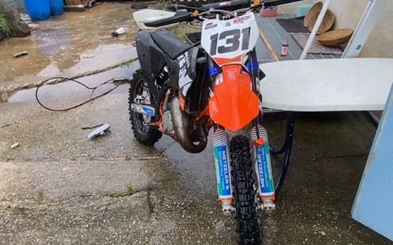 Gebrauchtmotorrad KTM 125 SX - Bild 4 Gebrauchtmotorrad KTM 125 SX - Bild 4