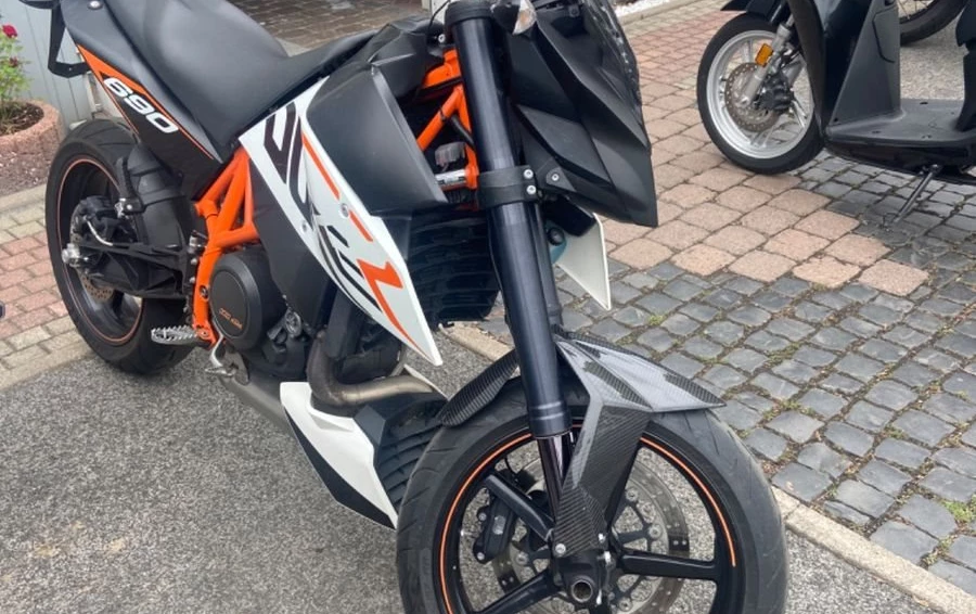 Offer KTM 690 Duke R Bild 3: Offer KTM 690 Duke R